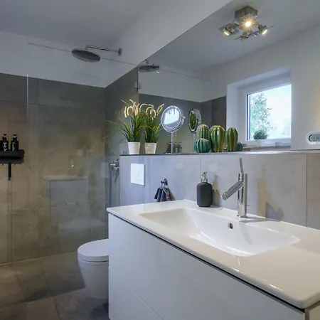 Design Mit Sauna & Garten *