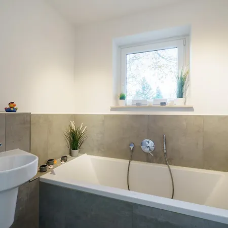 Design Mit Sauna&garten *